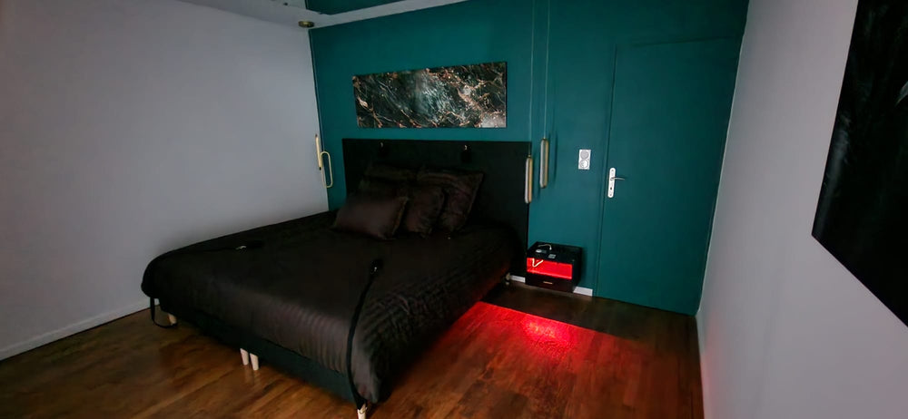 Bague L'Écrin de Mailly en or blanc, diamant central solitaire et pavé diamants, joaillerie de luxe.6 de L'Ecrin de Mailly