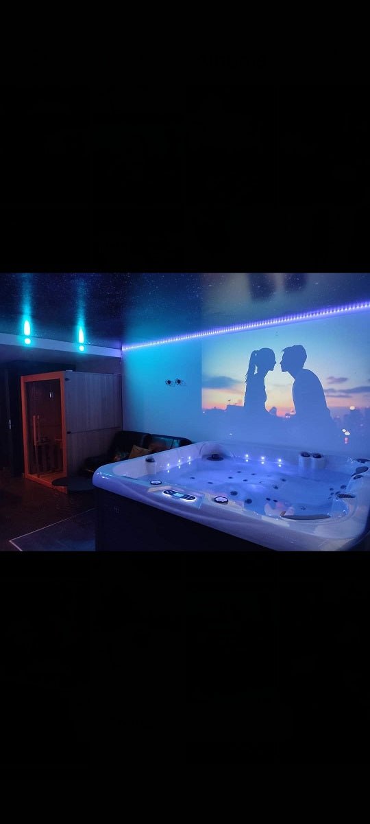 Avec Toi suites spa: La GLAMOUR - Love’nSpa - weekend en amoureux, love rooms avec spa ou jacuzzi privatif6 de Avec Toi suites spa: La GLAMOUR