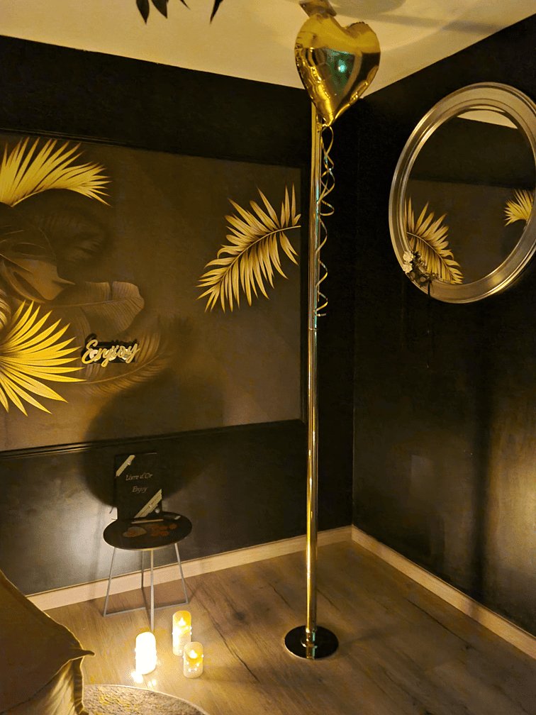 Enjoy Loveroom - Love’nSpa - weekend en amoureux, love rooms avec spa ou jacuzzi privatif3 de Enjoy Loveroom