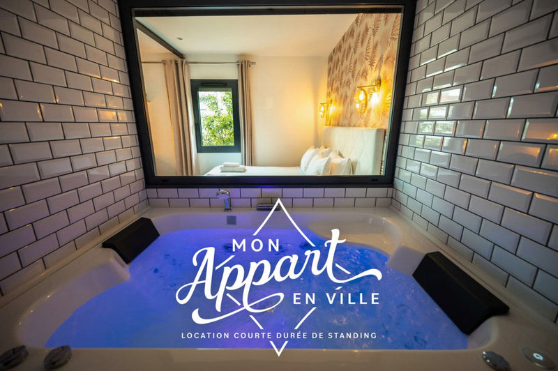 Le Chic & Balnéo - Love’nSpa - weekend en amoureux, love rooms avec spa ou jacuzzi privatif3 de Le Chic & Balnéo