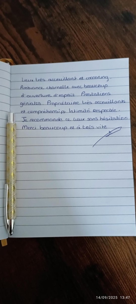 L'Ecrin de Mailly - Love’nSpa - weekend en amoureux, love rooms avec spa ou jacuzzi privatif9 de L'Ecrin de Mailly