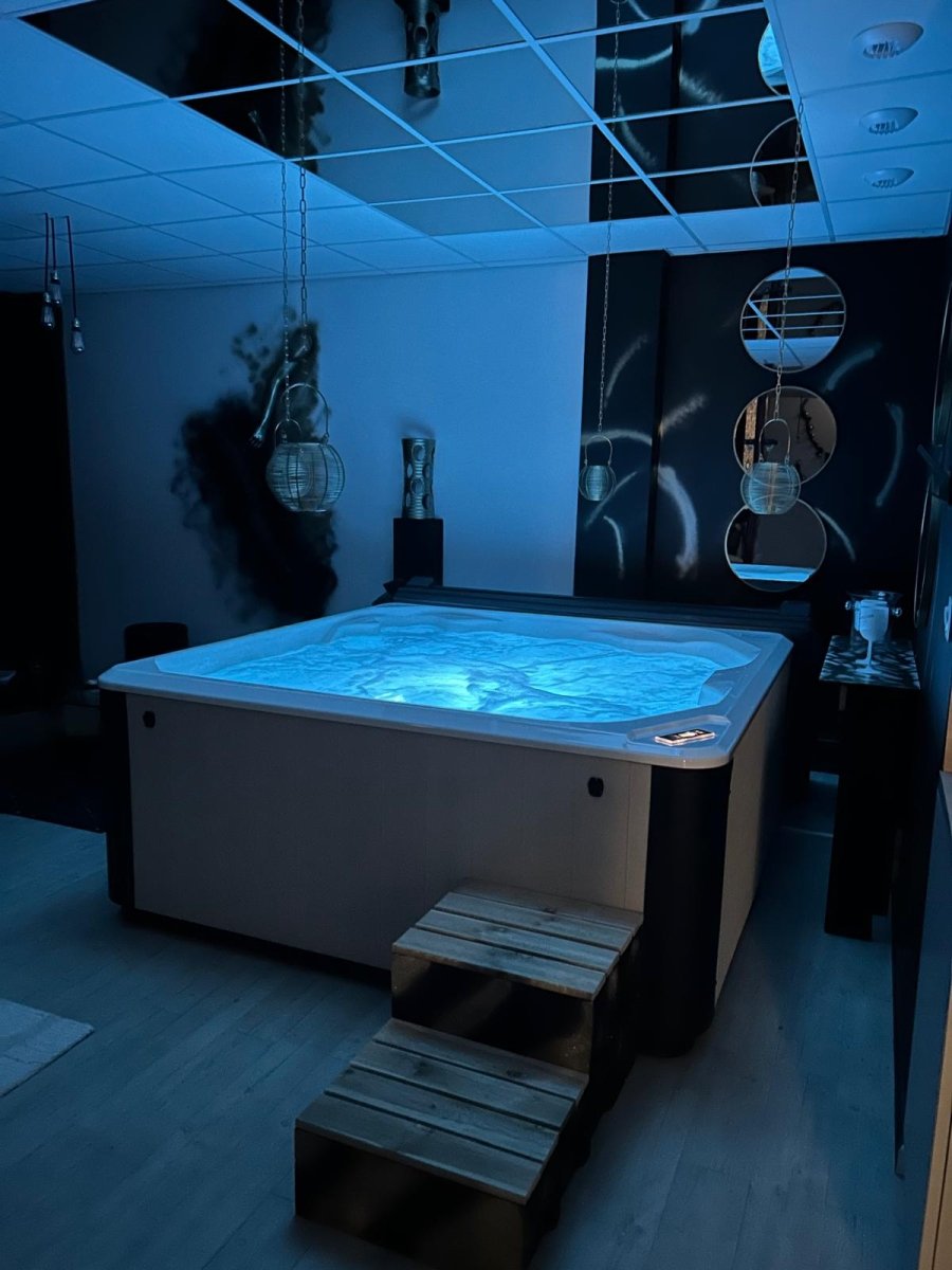 L'escapade sensuelle - Love’nSpa - weekend en amoureux, love rooms avec spa ou jacuzzi privatif13 de L'escapade sensuelle