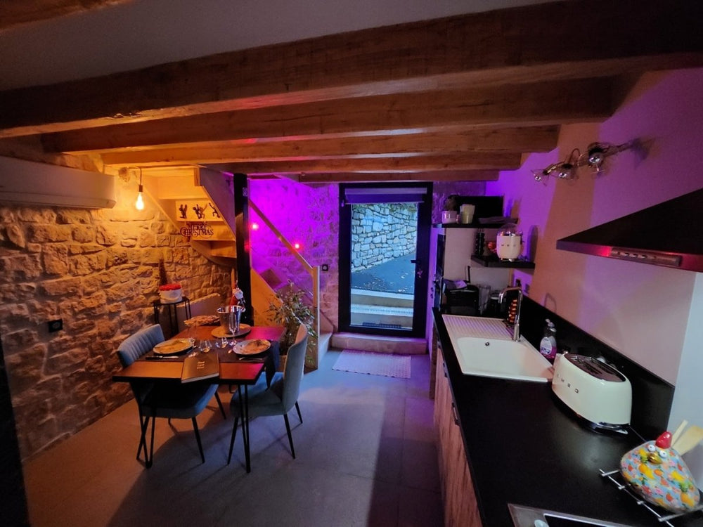 Nuit Spa Ciné - Love’nSpa - weekend en amoureux, love rooms avec spa ou jacuzzi privatif24 de Nuit Spa Ciné