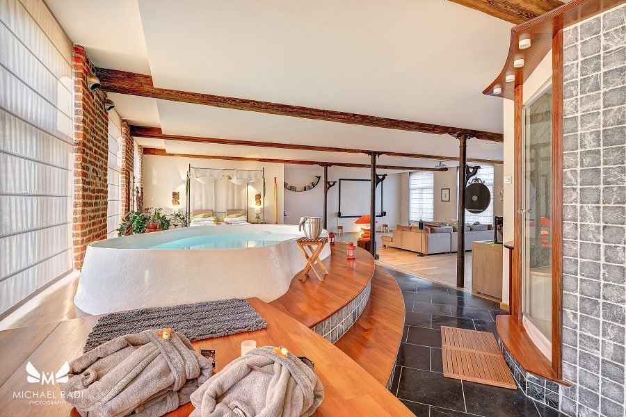 Baiser de Cupidon - Love’nSpa - weekend en amoureux, love rooms avec spa ou jacuzzi privatif5 de Baiser de Cupidon