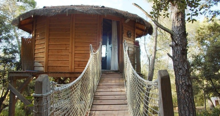 Domaine de la tuilière - Cabane Perchée Spa privatif - Love’nSpa - weekend en amoureux, love rooms avec spa ou jacuzzi privatif1 de Domaine de la tuilière - Cabane Perchée Spa privatif