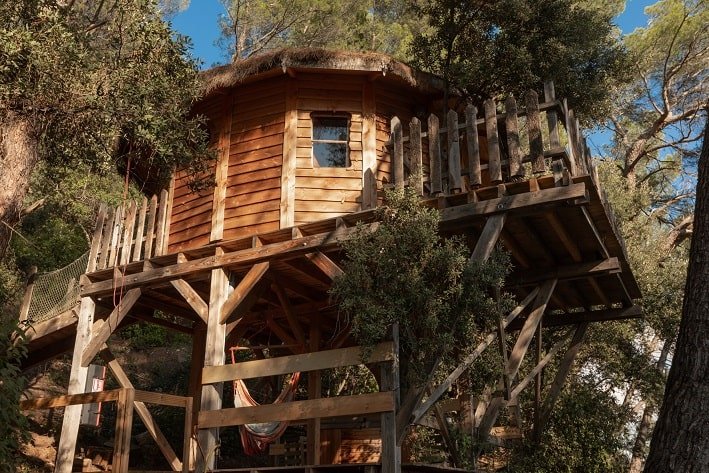 Domaine de la tuilière - Cabane Perchée Spa privatif - Love’nSpa - weekend en amoureux, love rooms avec spa ou jacuzzi privatif3 de Domaine de la tuilière - Cabane Perchée Spa privatif