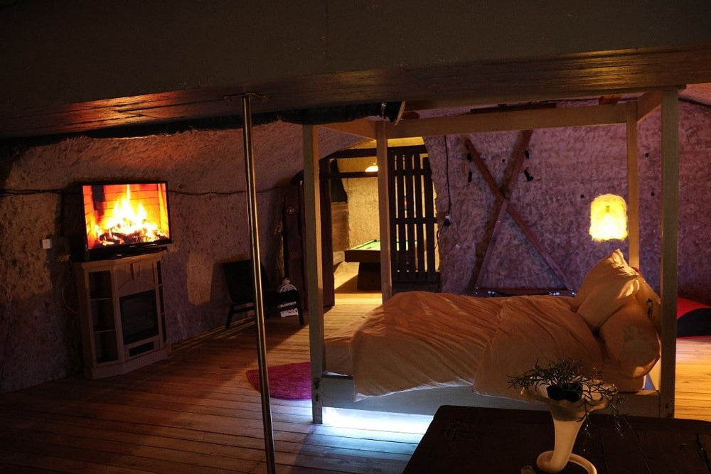 La cave du secret - Love’nSpa - weekend en amoureux, love rooms avec spa ou jacuzzi privatif5 de La cave du secret