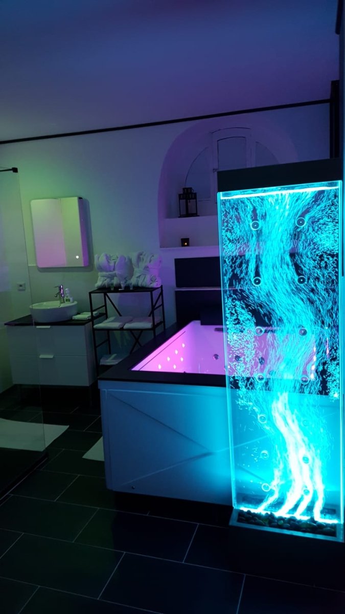 Les Sansonnets - L'Envol - Love’nSpa - weekend en amoureux, love rooms avec spa ou jacuzzi privatif2 de Les Sansonnets - L'Envol