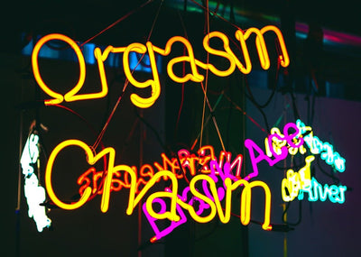 Comment utiliser les jeux de lumière pour créer une ambiance érotique