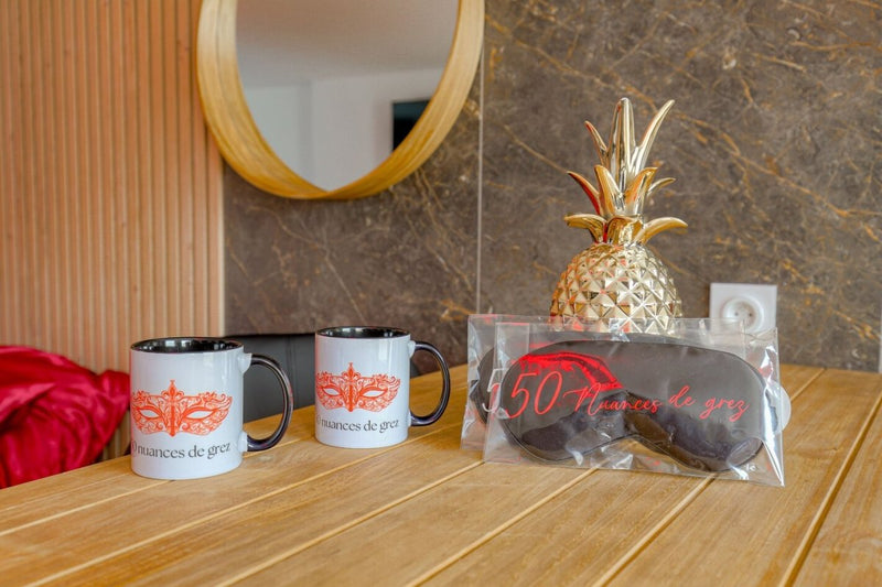 50 Nuances de Grez - Love’nSpa - weekend en amoureux, love rooms avec spa ou jacuzzi privatif4 de 50 Nuances de Grez
