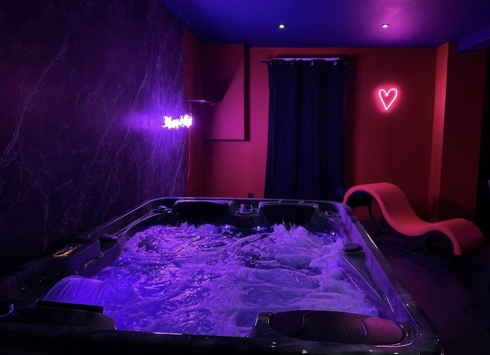 50 nuances de plaisir - Love’nSpa - weekend en amoureux, love rooms avec spa ou jacuzzi privatif2 de 50 nuances de plaisir
