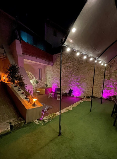 Loveroom Orgon - DREAMS LOVE - Love’nSpa - weekend en amoureux, love rooms avec spa ou jacuzzi privatif