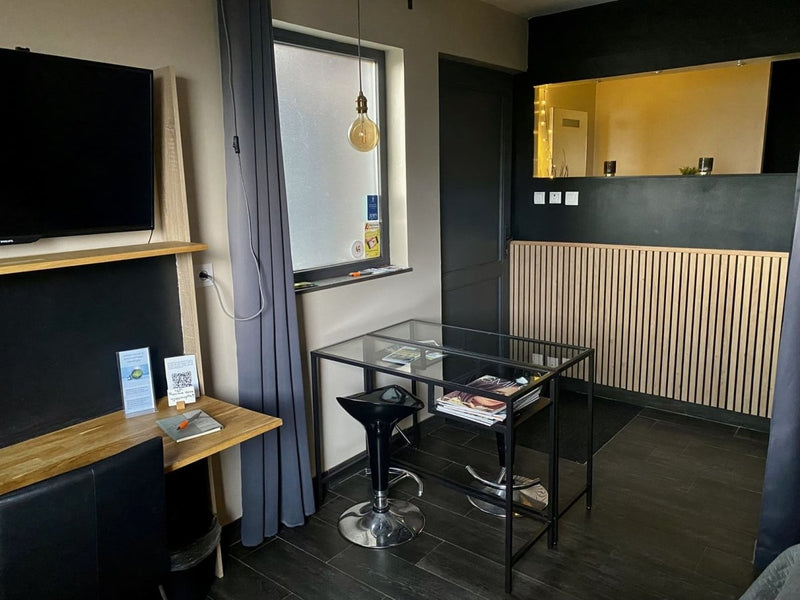 At Home - Love’nSpa - weekend en amoureux, love rooms avec spa ou jacuzzi privatif