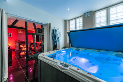 Au nid d'amour - Love’nSpa - weekend en amoureux, love rooms avec spa ou jacuzzi privatif