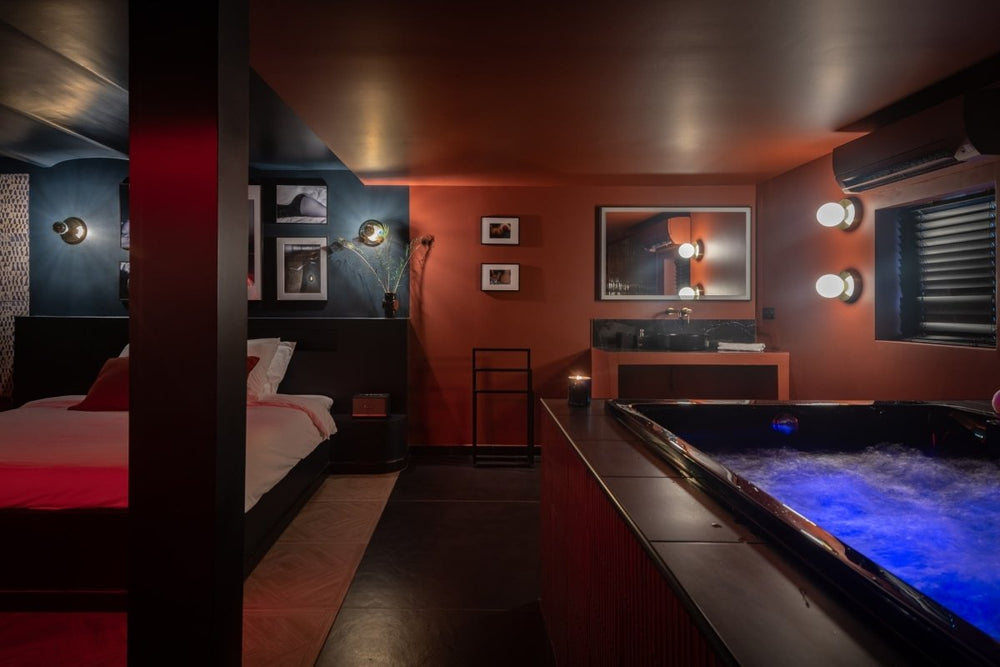 Bouche Cousue - Suite Bandara - Love’nSpa - weekend en amoureux, love rooms avec spa ou jacuzzi privatif5 de Bouche Cousue - Suite Bandara
