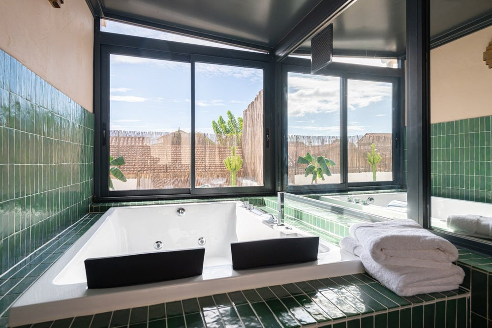 Bouche Cousue - Suite Beldi - Love’nSpa - weekend en amoureux, love rooms avec spa ou jacuzzi privatif4 de Bouche Cousue - Suite Beldi
