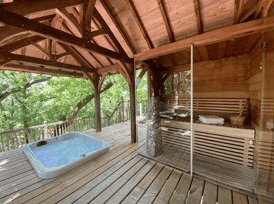 Cabane Château Spa et Sauna Puybeton - Love’nSpa - weekend en amoureux, love rooms avec spa ou jacuzzi privatif