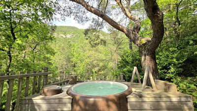 Cabane dans les arbres avec jacuzzi privatif - Bois d'Arambe - Love’nSpa - weekend en amoureux, love rooms avec spa ou jacuzzi privatif