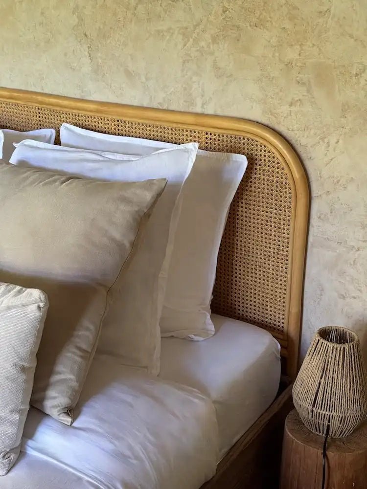 Cabane dans les arbres avec jacuzzi privatif - Bois d'Arambe - Love’nSpa - weekend en amoureux, love rooms avec spa ou jacuzzi privatif21 de Cabane dans les arbres avec jacuzzi privatif - Bois d'Arambe
