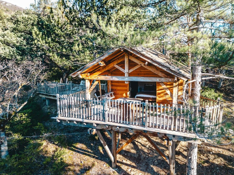 Cabane dans les arbres avec jacuzzi privatif - Bois d&