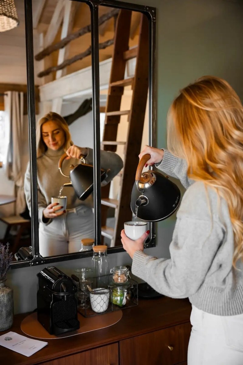 Cabane dans les arbres avec jacuzzi privatif - Épine Vinette - Love’nSpa - weekend en amoureux, love rooms avec spa ou jacuzzi privatif14 de Cabane dans les arbres avec jacuzzi privatif - Épine Vinette
