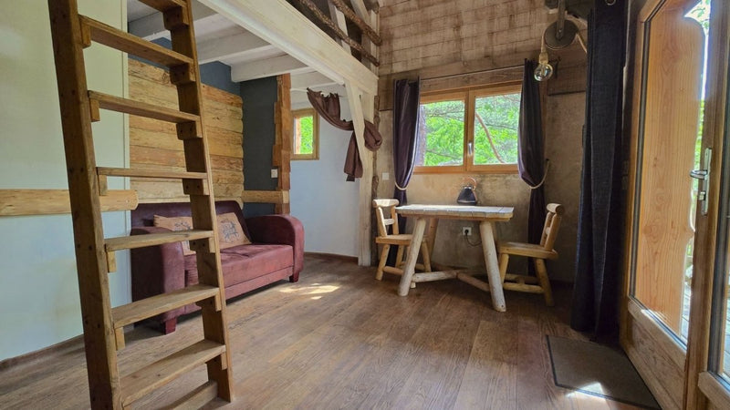 Cabane dans les arbres avec jacuzzi privatif - Épine Vinette - Love’nSpa - weekend en amoureux, love rooms avec spa ou jacuzzi privatif4 de Cabane dans les arbres avec jacuzzi privatif - Épine Vinette
