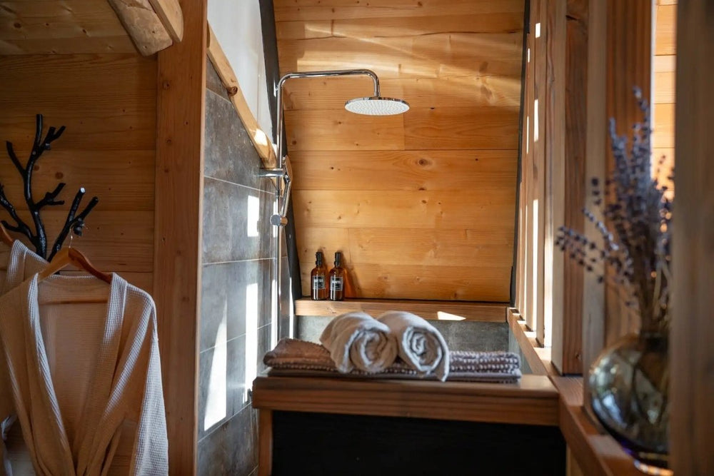 Cabane dans les arbres avec jacuzzi privatif - Petite Buëch - Love’nSpa - weekend en amoureux, love rooms avec spa ou jacuzzi privatif34 de Cabane dans les arbres avec jacuzzi privatif - Petite Buëch
