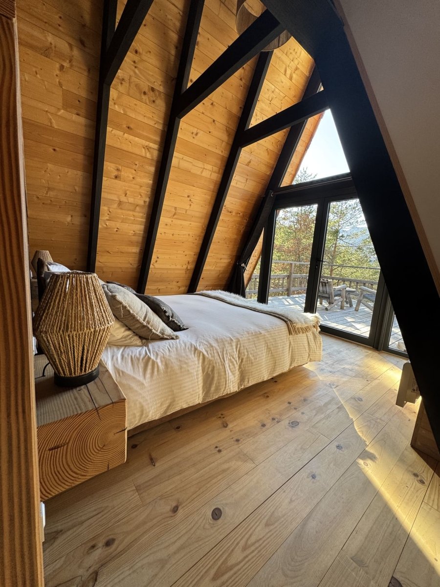 Cabane dans les arbres avec jacuzzi privatif - Petite Buëch - Love’nSpa - weekend en amoureux, love rooms avec spa ou jacuzzi privatif13 de Cabane dans les arbres avec jacuzzi privatif - Petite Buëch
