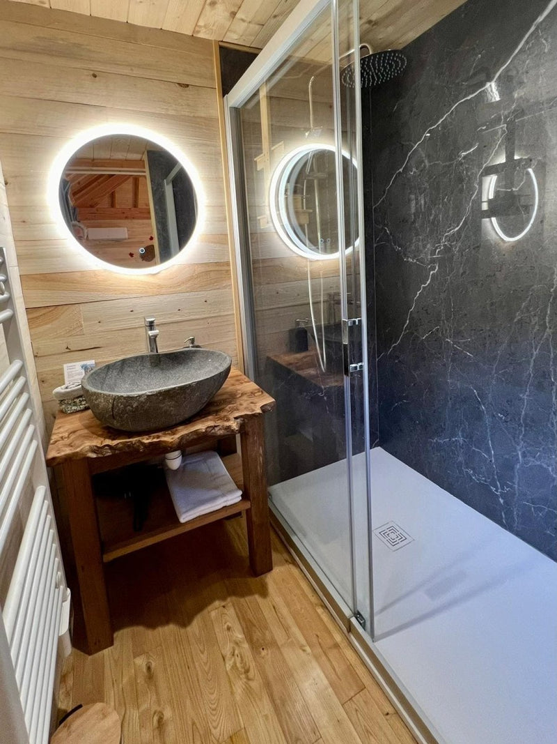 Cabanes Suspendues - Love’nSpa - weekend en amoureux, love rooms avec spa ou jacuzzi privatif