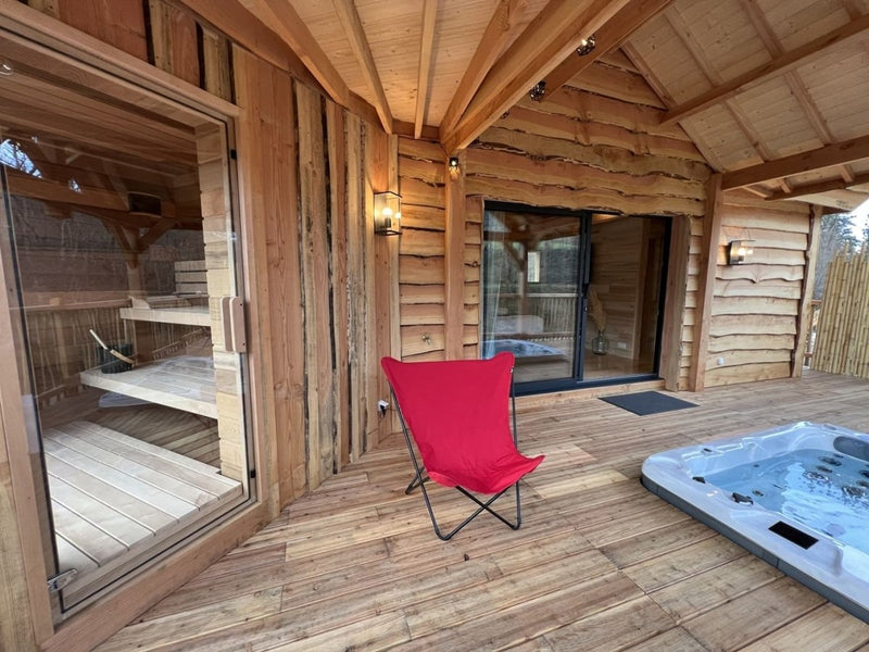 Cabanes Suspendues - Love’nSpa - weekend en amoureux, love rooms avec spa ou jacuzzi privatif