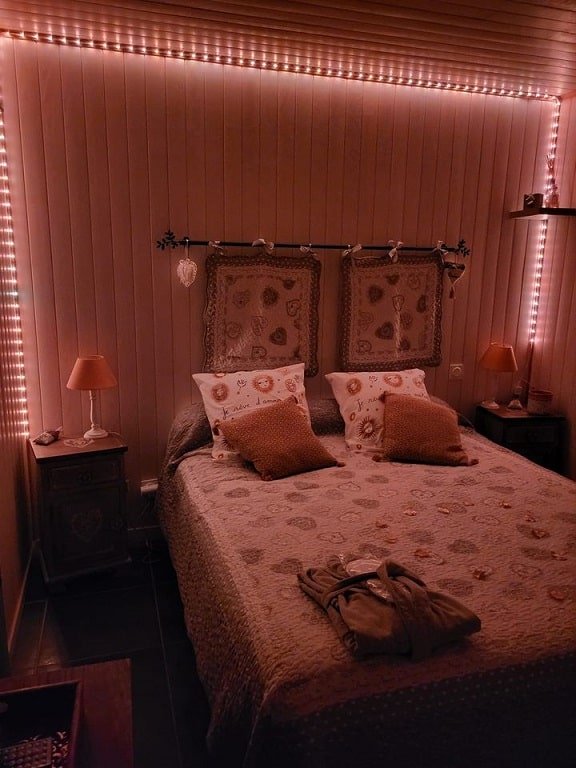 Chalet du rev'eaubois - Love’nSpa - weekend en amoureux, love rooms avec spa ou jacuzzi privatif9 de Chalet du rev'eaubois
