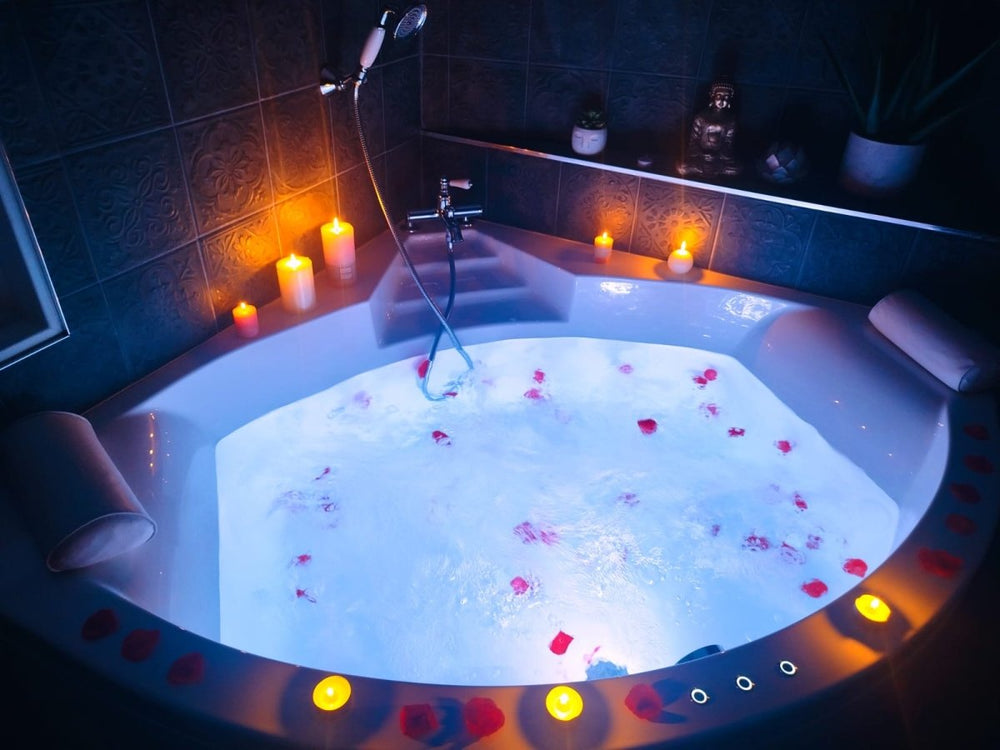 Chalet Romantique Spa & Ciné Privé - Love’nSpa - weekend en amoureux, love rooms avec spa ou jacuzzi privatif1 de Chalet Romantique Spa & Ciné Privé

