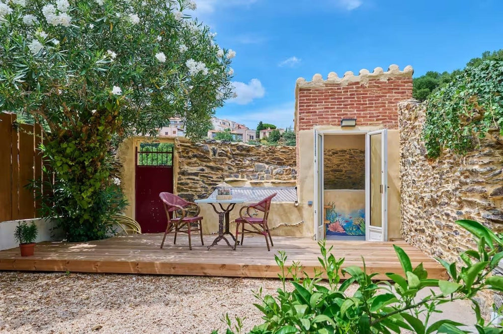 Chambre Fauve - Love’nSpa - weekend en amoureux, love rooms avec spa ou jacuzzi privatif7 de Chambre Fauve
