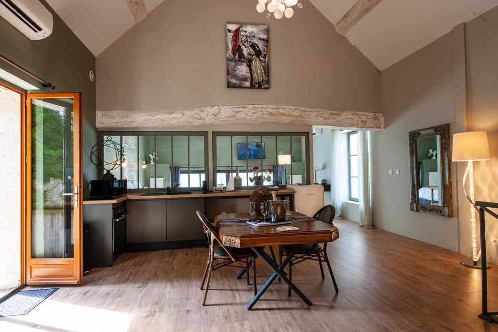 Charme au fil de l'eau - Baiser Volé - Love’nSpa - weekend en amoureux, love rooms avec spa ou jacuzzi privatif18 de Charme au fil de l'eau - Baiser Volé
