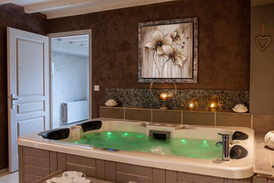 Charme au fil de l'eau - Juste Toi Et Moi - Love’nSpa - weekend en amoureux, love rooms avec spa ou jacuzzi privatif