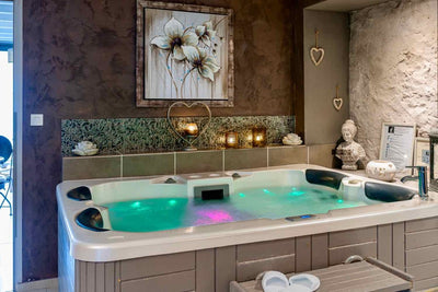 Charme au fil de l'eau - Juste Toi Et Moi - Love’nSpa - weekend en amoureux, love rooms avec spa ou jacuzzi privatif
