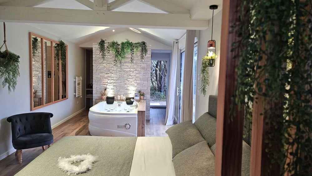 Cjour 85 - L'essentiel Love 85 - Love’nSpa - weekend en amoureux, love rooms avec spa ou jacuzzi privatif10 de Cjour 85 - L'essentiel Love 85

