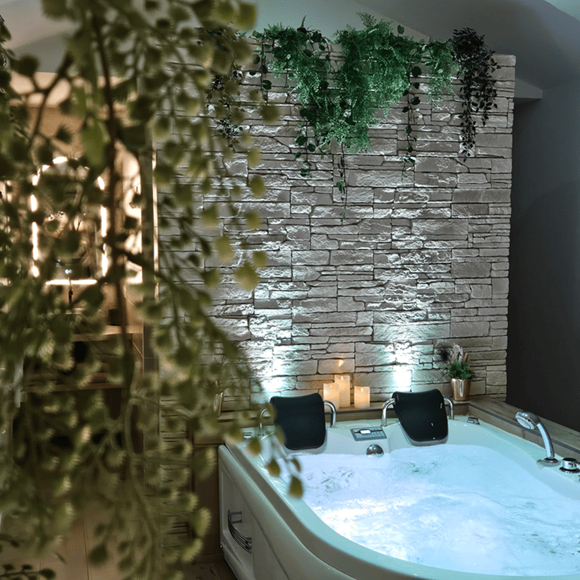 Cjour 85 - L'essentiel Love 85 - Love’nSpa - weekend en amoureux, love rooms avec spa ou jacuzzi privatif4 de Cjour 85 - L'essentiel Love 85
