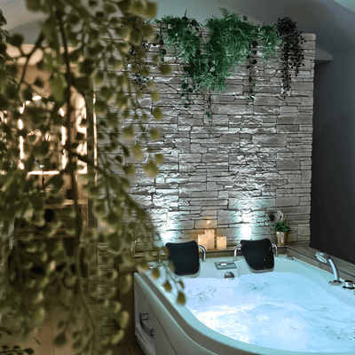 Cjour 85 - L'essentiel Love 85 - Love’nSpa - weekend en amoureux, love rooms avec spa ou jacuzzi privatif