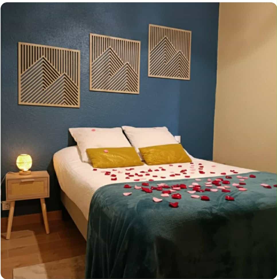 Cocon Luxueux près de Sarlat ✦ Gîte Nid d'Étoiles | Bain Balnéo Privé - Love’nSpa - weekend en amoureux, love rooms avec spa ou jacuzzi privatif1 de Cocon Luxueux près de Sarlat ✦ Gîte Nid d'Étoiles | Bain Balnéo Privé
