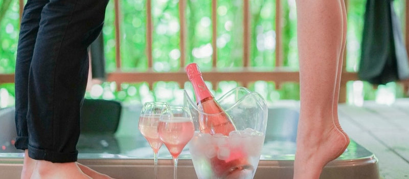 CYPRES SI HAUT - Love’nSpa - weekend en amoureux, love rooms avec spa ou jacuzzi privatif