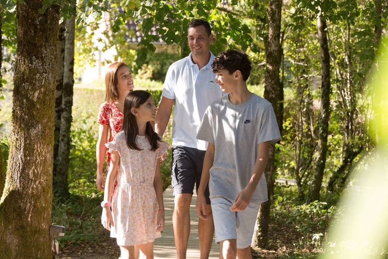 CYPRES SI HAUT - Love’nSpa - weekend en amoureux, love rooms avec spa ou jacuzzi privatif
