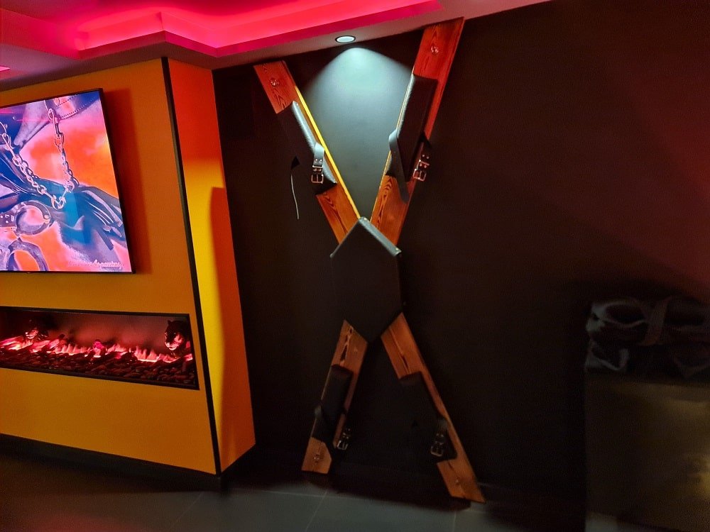 Des Chaînes Les Passions - Love’nSpa - weekend en amoureux, love rooms avec spa ou jacuzzi privatif4 de Des Chaînes Les Passions
