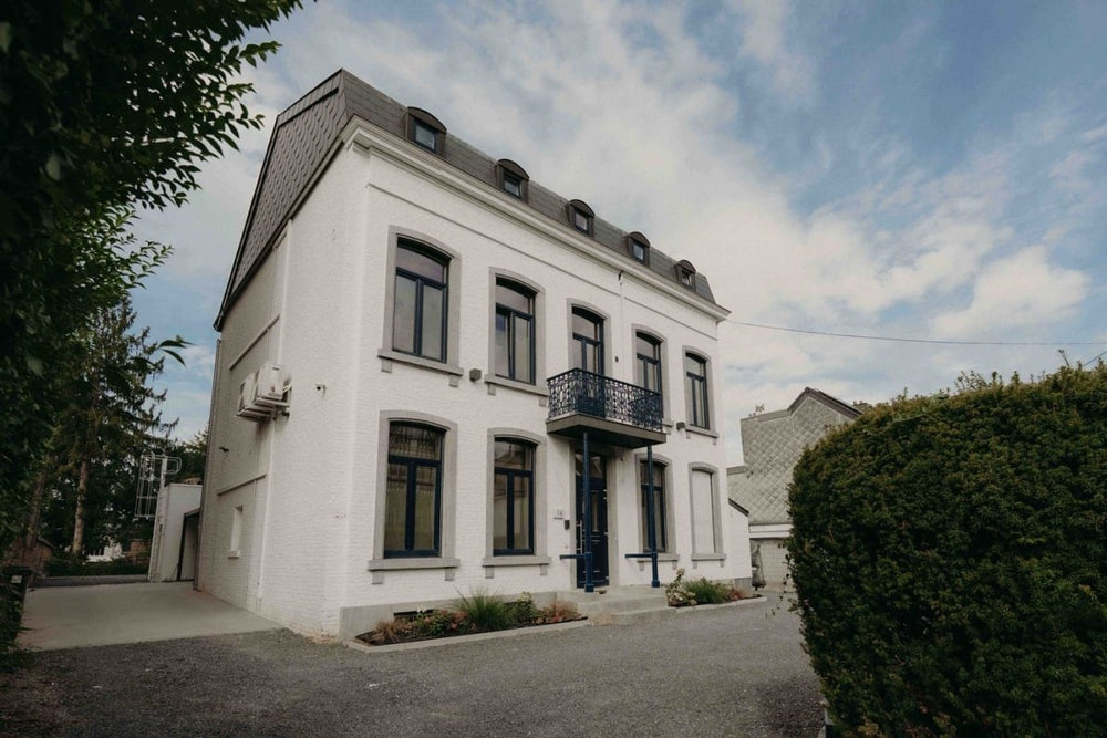 Designer Hotel - Chantal Thomas - Love’nSpa - weekend en amoureux, love rooms avec spa ou jacuzzi privatif15 de Designer Hotel - Chanel
