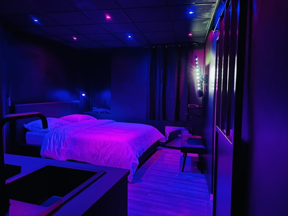 DirtyDiana Love & Spa - Love’nSpa - weekend en amoureux, love rooms avec spa ou jacuzzi privatif1 de DirtyDiana Love & Spa

