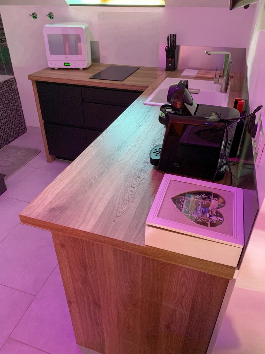 DOMAINE DE LA BESNERIE - Suite Black and White - Love’nSpa - weekend en amoureux, love rooms avec spa ou jacuzzi privatif5 de DOMAINE DE LA BESNERIE - Suite Black and White
