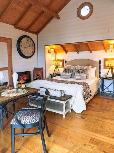 Domaine de Pech et Lafon - Cabane Out of Africa - Love’nSpa - weekend en amoureux, love rooms avec spa ou jacuzzi privatif