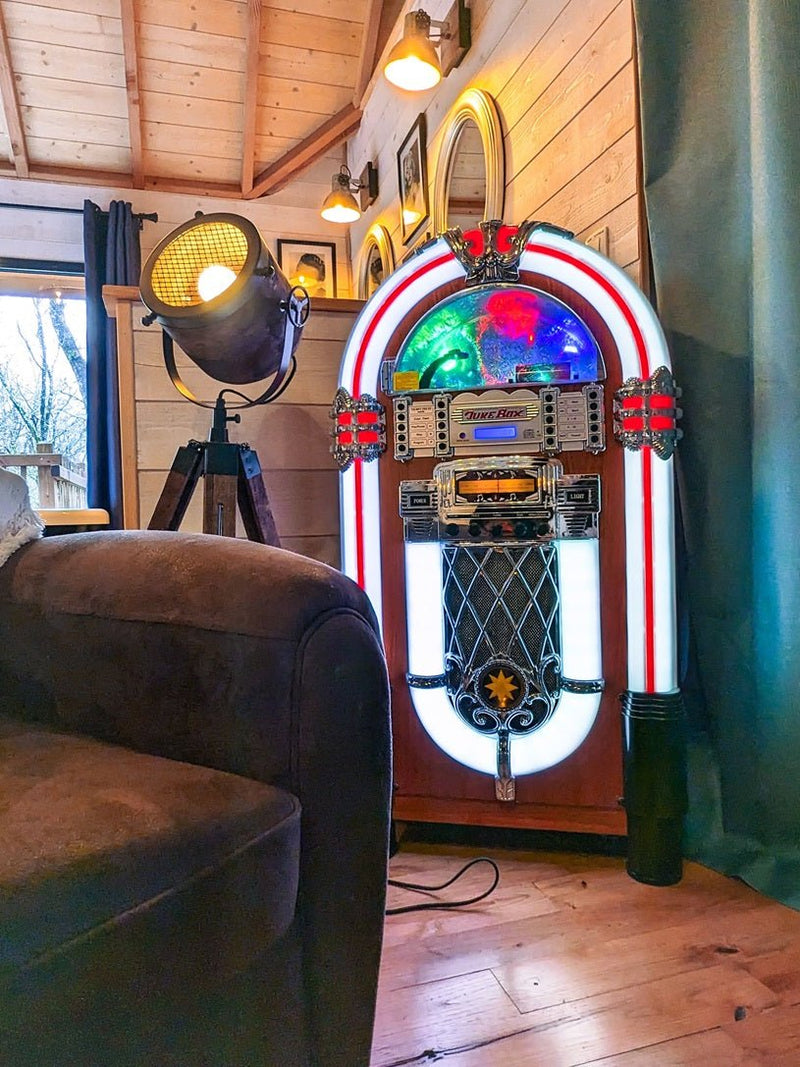 Domaine de Pech et Lafon - Cabane Spa Vintage - Love’nSpa - weekend en amoureux, love rooms avec spa ou jacuzzi privatif1 de Domaine de Pech et Lafon - Cabane Spa Vintage
