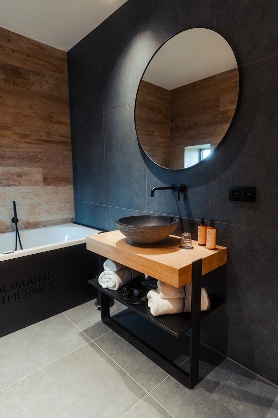 Domaine des Thermes - Suite Lodge - Love’nSpa - weekend en amoureux, love rooms avec spa ou jacuzzi privatif2 de Domaine des Thermes - Suite Lodge
