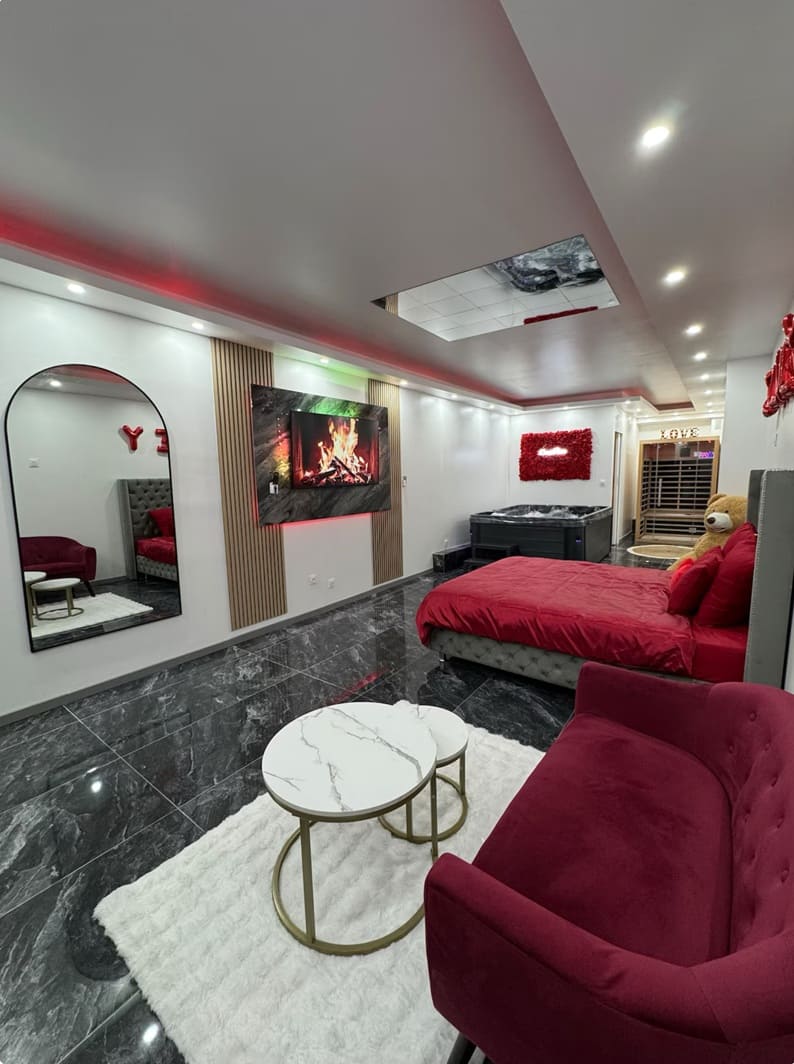 DreamRoom - Love’nSpa - weekend en amoureux, love rooms avec spa ou jacuzzi privatif2 de DreamRoom
